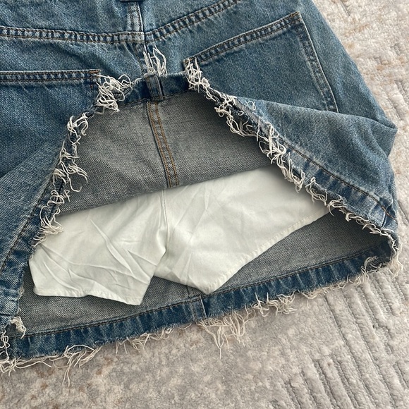 ❌SOLD❌ Jean skirt - Picture 3 of 5